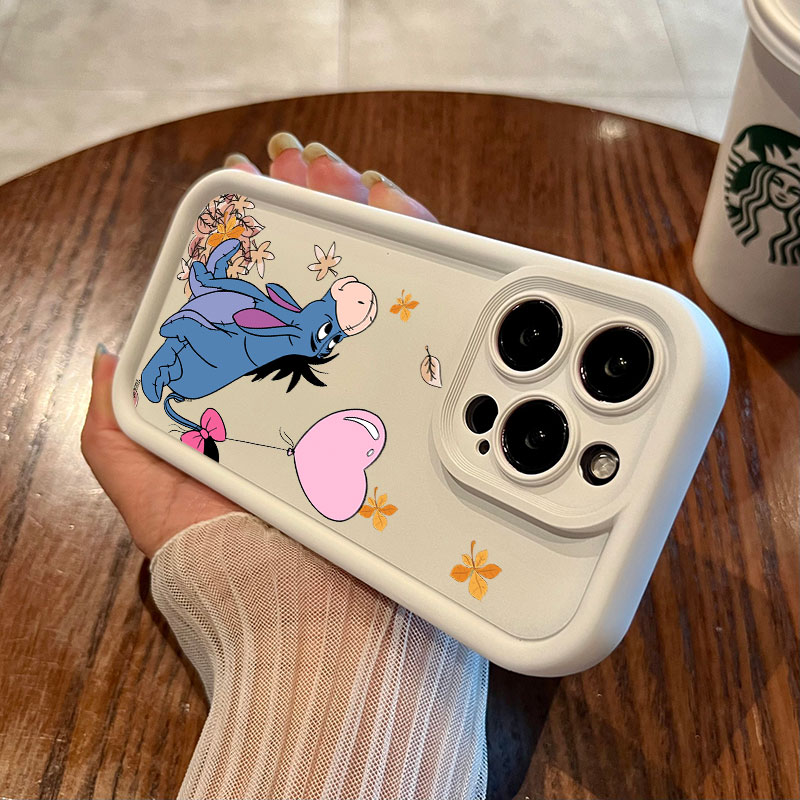 Autumn Winnie The Pooh Leaves  - مراجعة Phone Cases Iphone 17 Pro Max وسعره