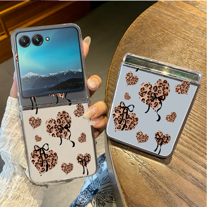 Leopard Print Hearts Pattern C - مراجعة Phone Cases Motorola وسعره