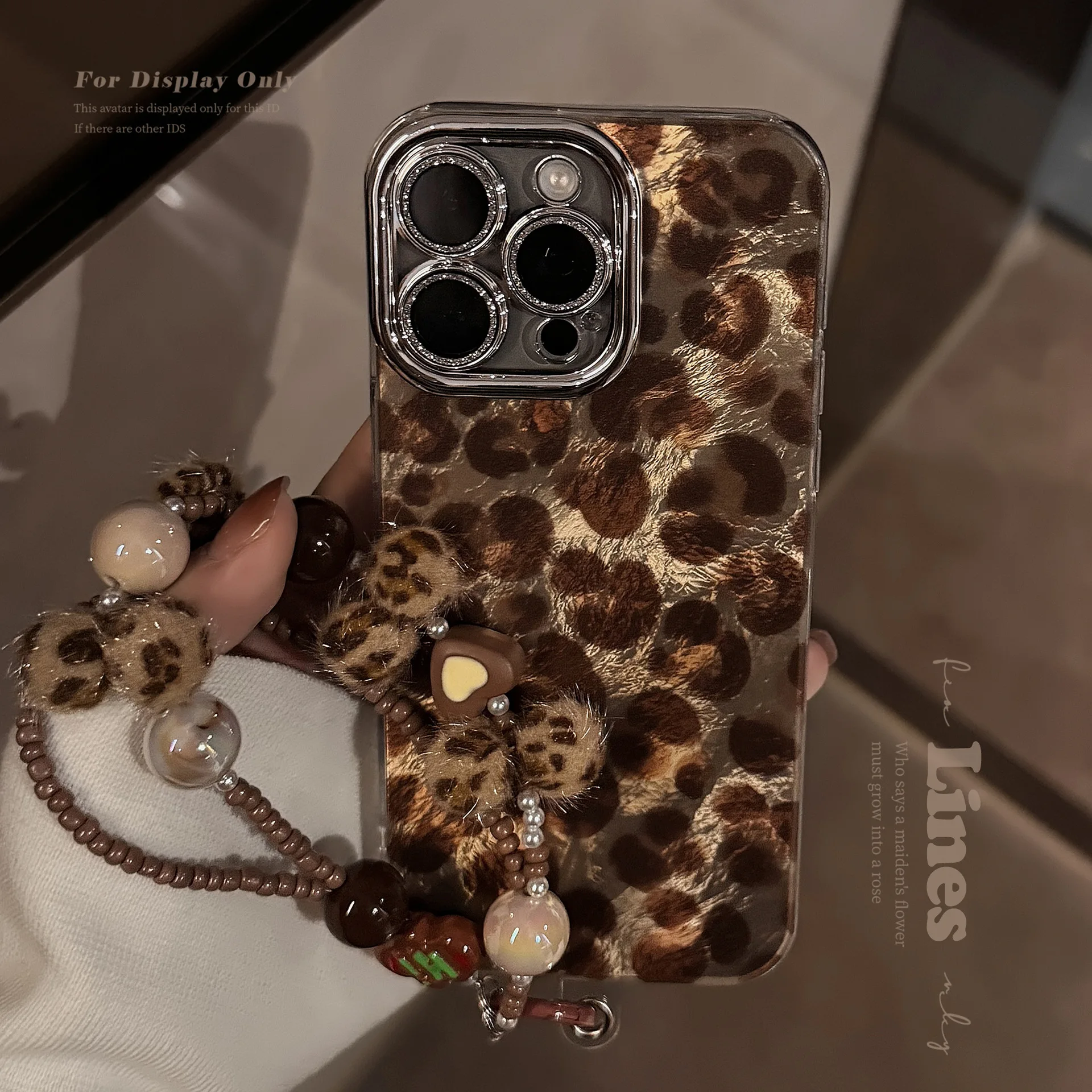 Luxury Leopard Print With Lany - مراجعة Glitter Shockproof Case وسعره