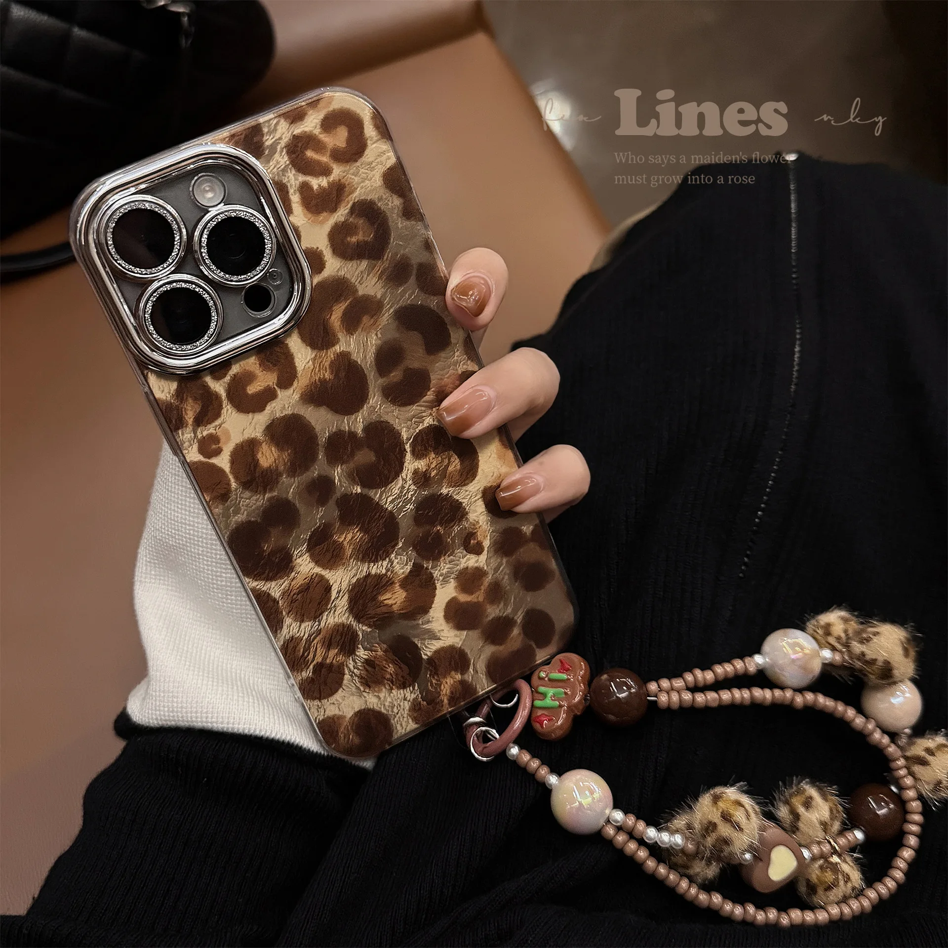Luxury Leopard Print With Lany - مراجعة Glitter Shockproof Case وسعره