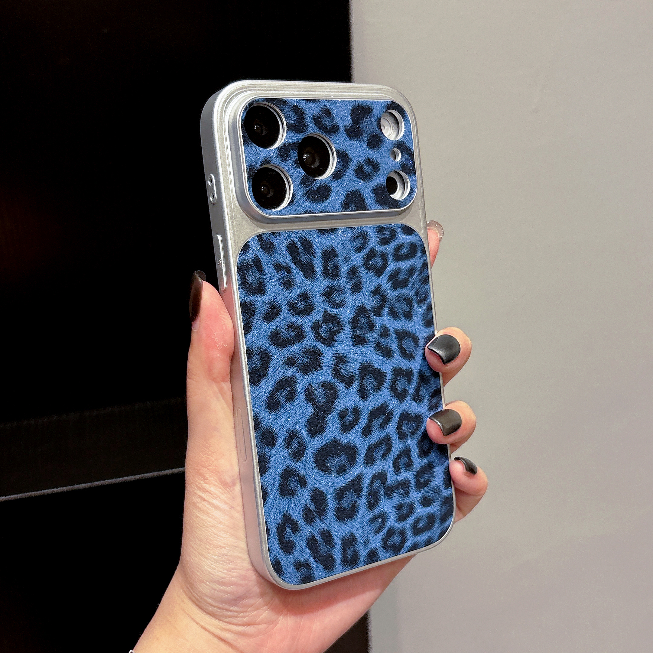 Luxury Leopard Print Glitter C - مراجعة Glitter Shockproof Case وسعره