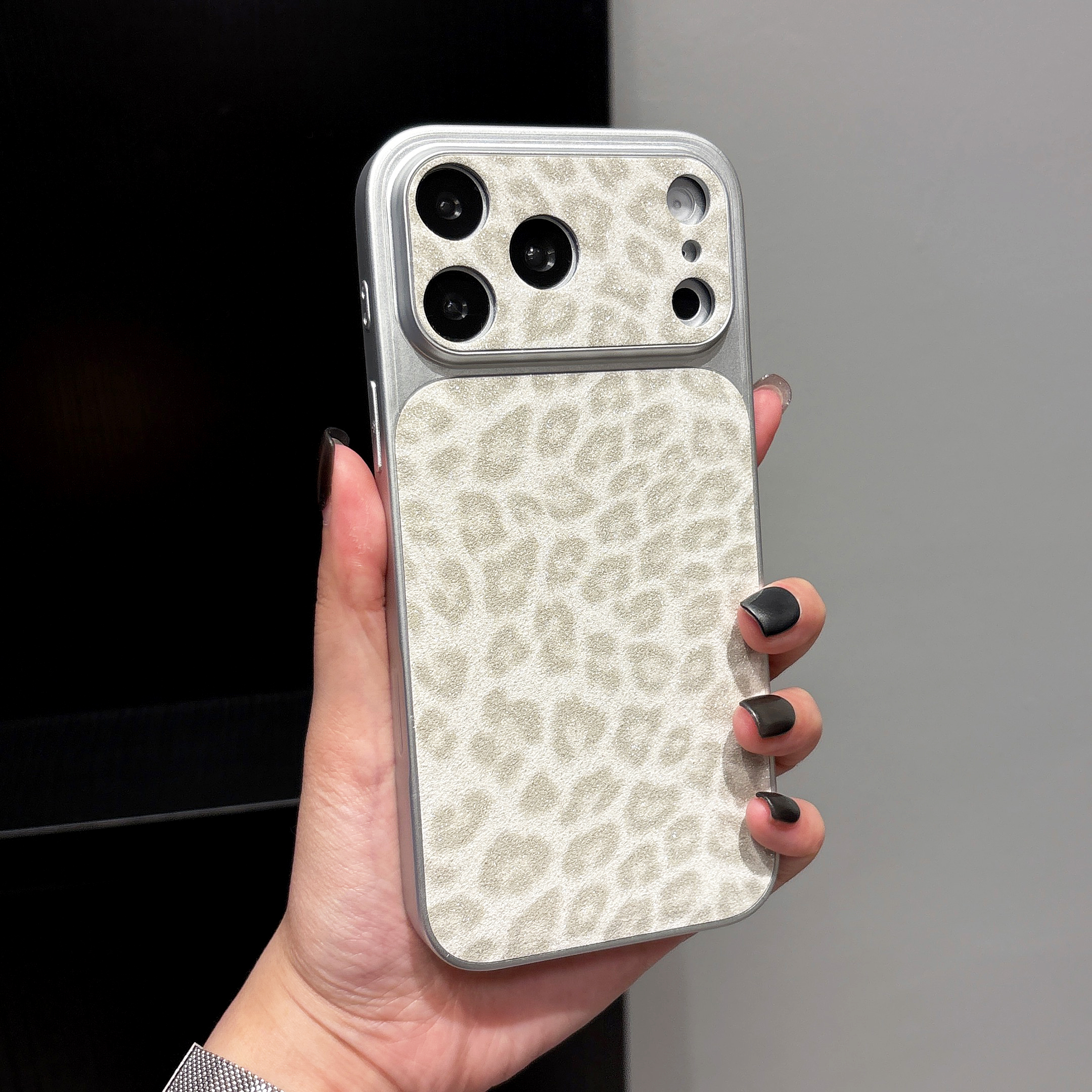 Luxury Leopard Print Glitter C - مراجعة Glitter Shockproof Case وسعره