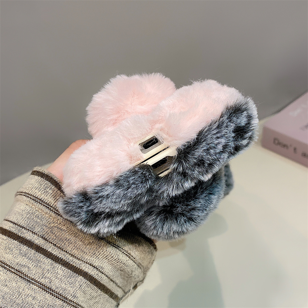 Cute Rabbit Ears Fluffy Stand  - مراجعة Phone Cases Holder وسعره