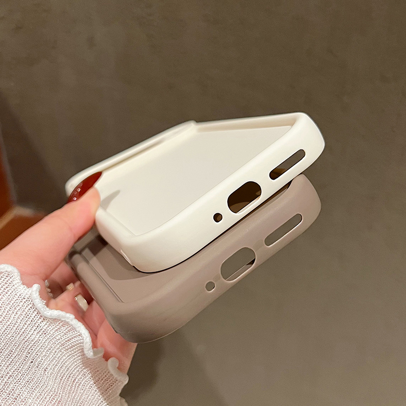 Cartoon Astronaut Print TPU Ph - مراجعة Phone Cases Google Pixel 9A وسعره